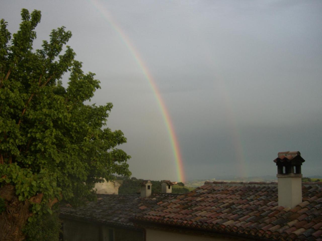 Agriturismo Pozzuolo Serrungarina Zewnętrze zdjęcie